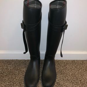 Black Burberry rubber rain boots